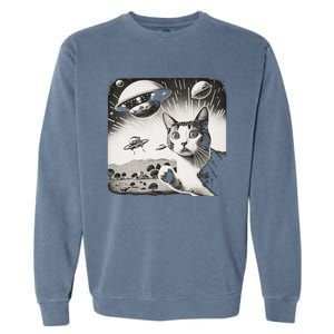 Cat Incident Involving UAPs Funny UFO Retro Aliens Garment-Dyed Sweatshirt