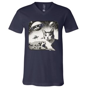 Cat Incident Involving UAPs Funny UFO Retro Aliens V-Neck T-Shirt