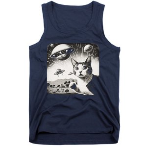 Cat Incident Involving UAPs Funny UFO Retro Aliens Tank Top