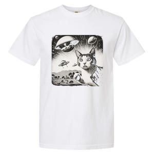 Cat Incident Involving UAPs Funny UFO Retro Aliens Garment-Dyed Heavyweight T-Shirt