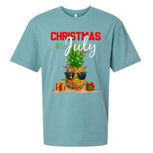 Christmas In July Pineapple Xmas Tree Summer Vacation Sueded Cloud Jersey T-Shirt