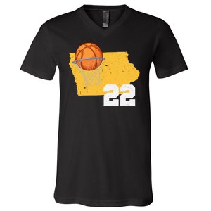 Clark Iowa Map 22 Basketball Lover V-Neck T-Shirt