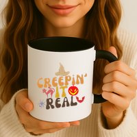 Creepin It Real Spooky Halloween Design Mug