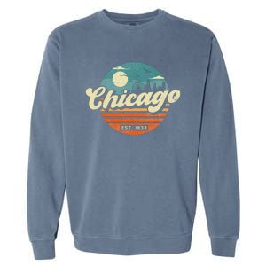 Chicago Illinois Retro Skyline Night Il Souvenirs Garment-Dyed Sweatshirt