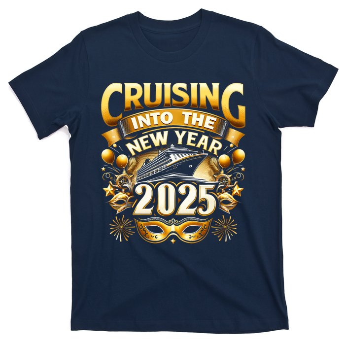 Cruising Into The New Year 2025 Family New Year Trip 2025 T-Shirt