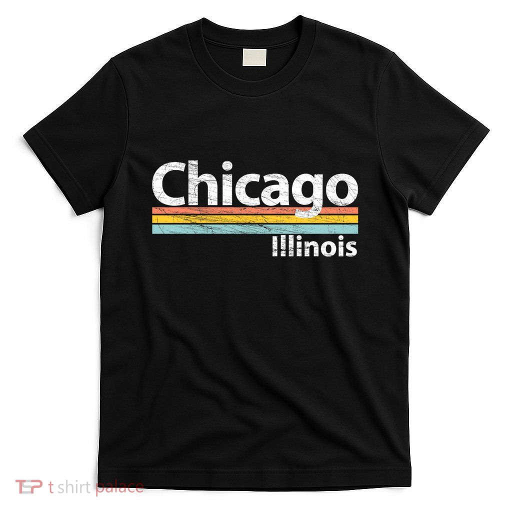Chicago Illinois Worn Design / Retro Stripes Classic T-Shirt