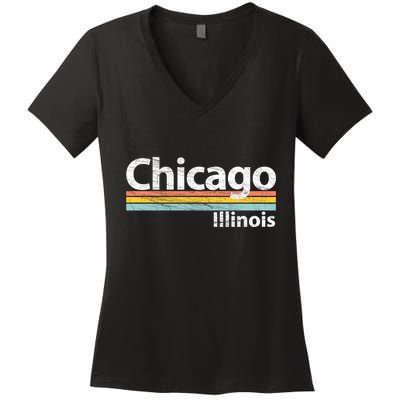 Chicago Illinois Worn Design / Retro Stripes Classic Women's V-Neck T-Shirt