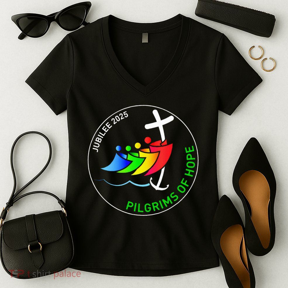 Catholic Jubilee 2025 Stained Glass Pilgrims Of Hope Women's V-Neck T-Shirt