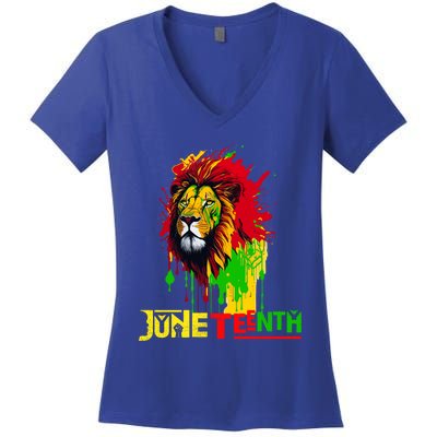 Celebrate Junenth African Lion Face Freedom Day 1865 Gift Women's V-Neck T-Shirt