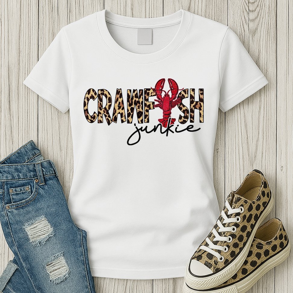 Crawfish Junkie Leopard Cheetah Crawfish Lover Womens T-Shirt