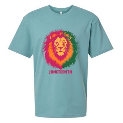 Celebrate Junenth Lion African American Freedom Day 1865 Great Gift Sueded Cloud Jersey T-Shirt