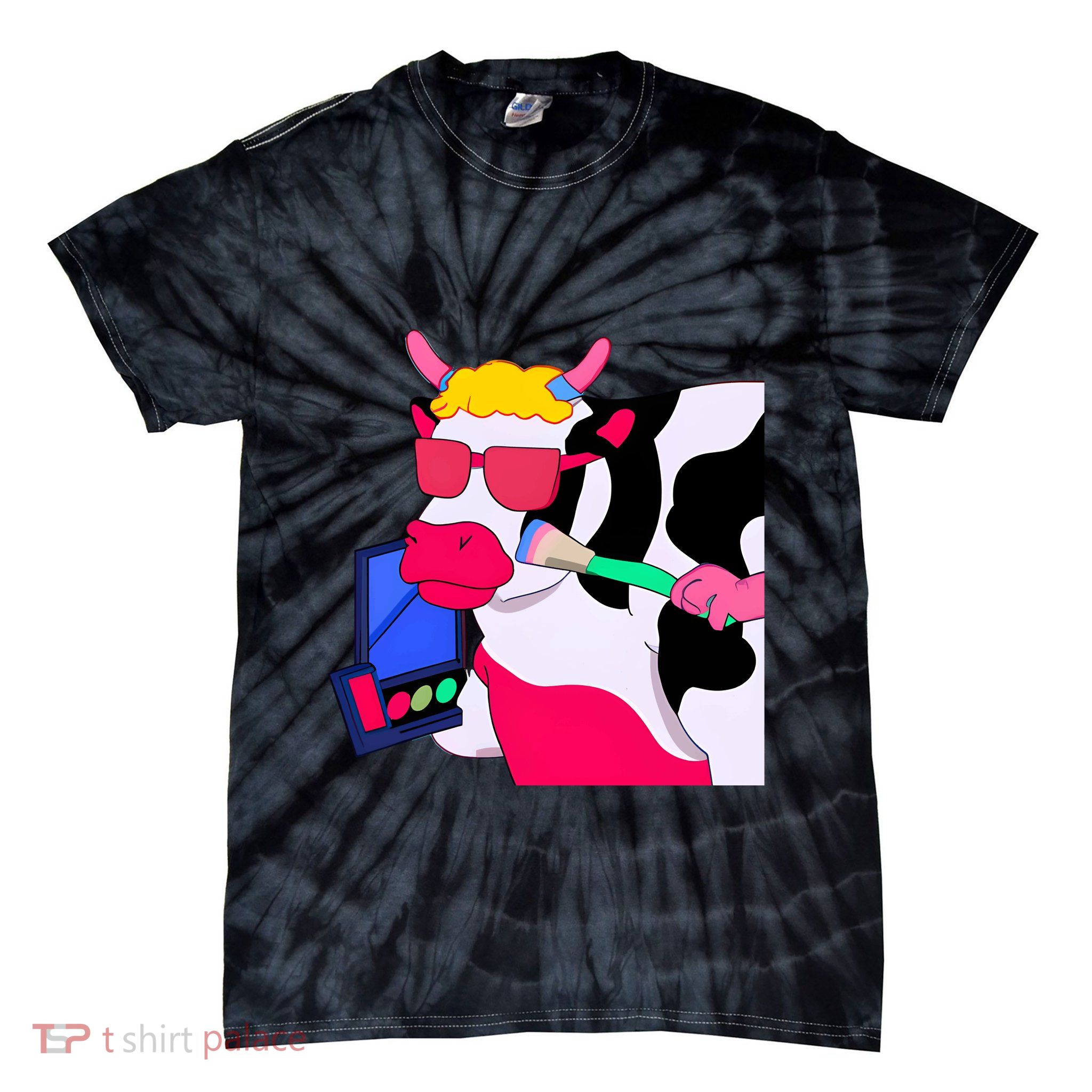 Cute Kawaii Cow Wearing Makeup Funny Cow Lover Cow Woman Makeup Lover Tie-Dye T-Shirt