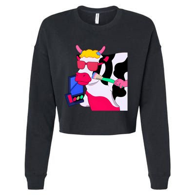 Cute Kawaii Cow Wearing Makeup Funny Cow Lover Cow Woman Makeup Lover Cropped Pullover Crew