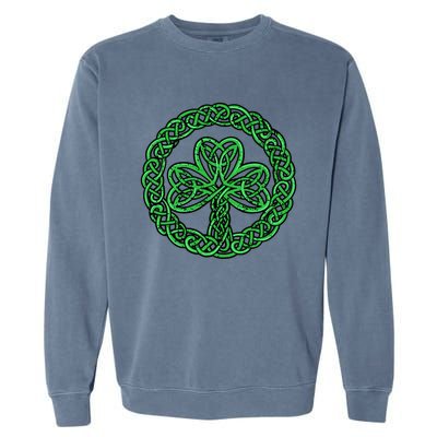 Celtic Knot Irish Shamrock 3Leaf Clover St Pats Day Garment-Dyed Sweatshirt