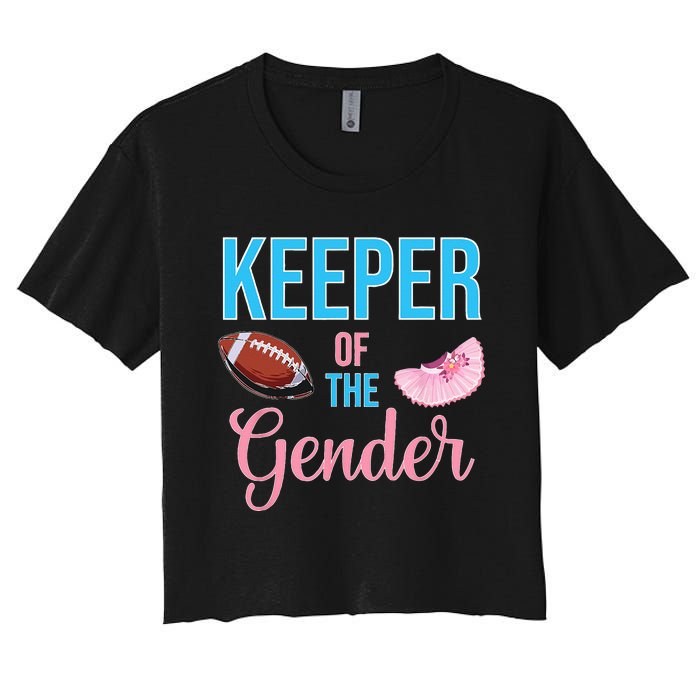 Cute Keeper Of The Gender Touchdowns Reveal For Mom And Dad Women's Crop Top Tee