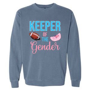 Cute Keeper Of The Gender Touchdowns Reveal For Mom And Dad Garment-Dyed Sweatshirt