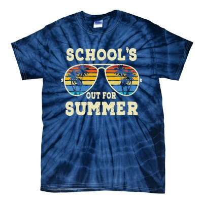 Cute Last Day Of School Schools Out For Summer Teacher Retro Gift Tie-Dye T-Shirt