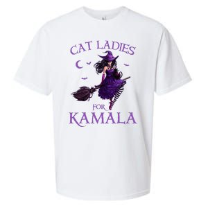 Cat Ladies For Kamala Harris 2024 Witches Harris Halloween Sueded Cloud Jersey T-Shirt