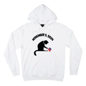 Cat Ladies For Kamala Harris Funny Cat With Pearls Hoodie