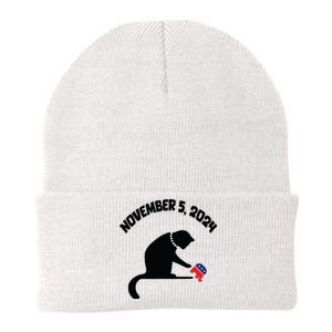 Cat Ladies For Kamala Harris Funny Cat With Pearls Knit Cap Winter Beanie