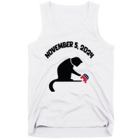 Cat Ladies For Kamala Harris Funny Cat With Pearls Tank Top