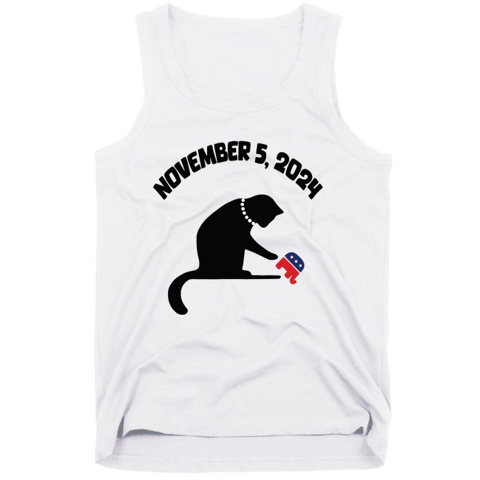 Cat Ladies For Kamala Harris Funny Cat With Pearls Tank Top