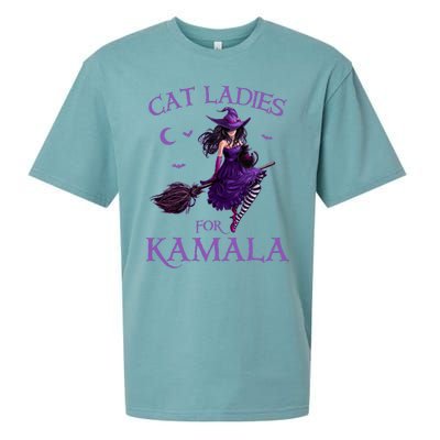 Cat Ladies For Kamala Harris 2024 Witches Harris Halloween Sueded Cloud Jersey T-Shirt