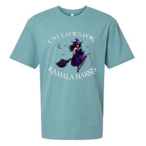 Cat Ladies For Kamala Harris 2024 Witches Harris Halloween Sueded Cloud Jersey T-Shirt