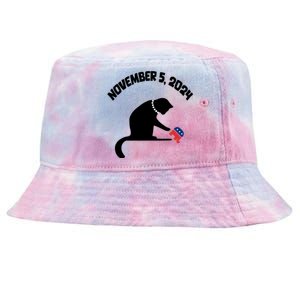 Cat Ladies For Kamala Harris Funny Cat With Pearls Tie-Dyed Bucket Hat