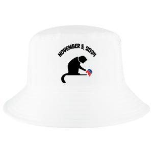 Cat Ladies For Kamala Harris Funny Cat With Pearls Cool Comfort Performance Bucket Hat