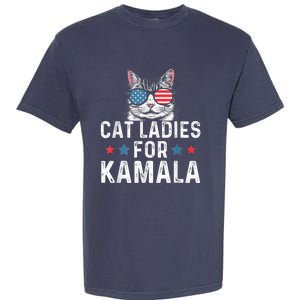 Cat Ladies For Kamala Funny Cat 2024 President Kamalaharris Garment-Dyed Heavyweight T-Shirt