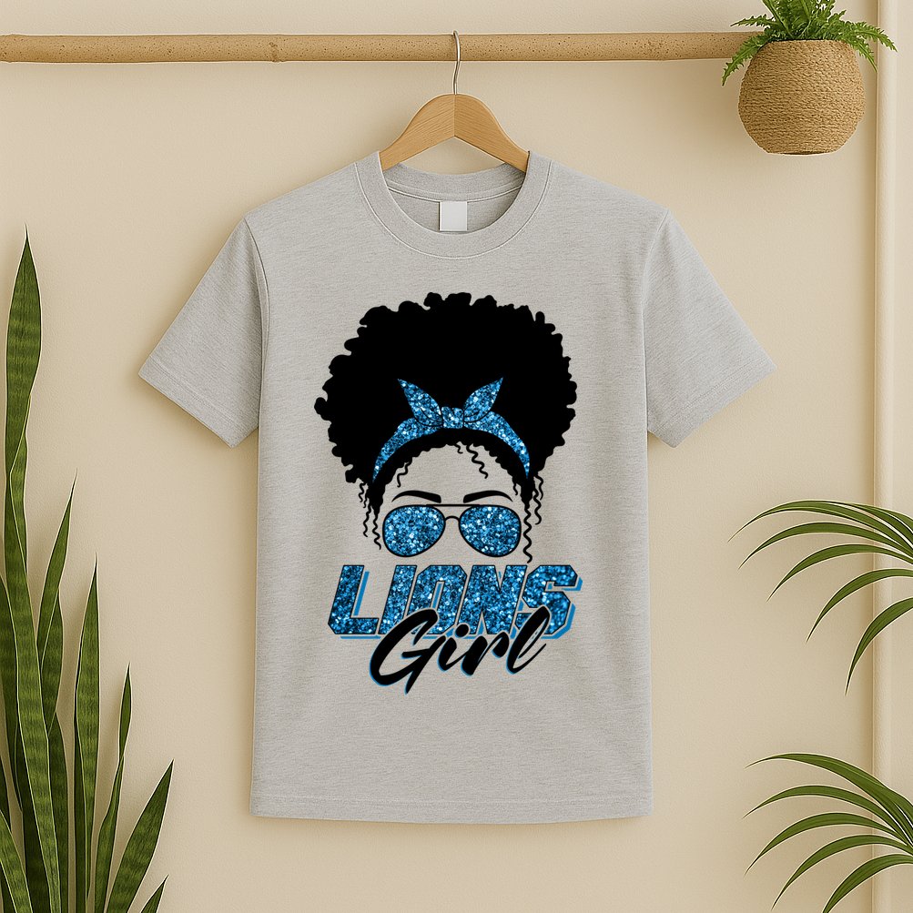 Cute Lions Girl Bandana Afro Hair Football Fan T-Shirt