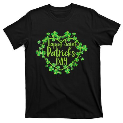 Cute Lucky Heart Shamrock Happy St Patricks Day Family Heart T-Shirt