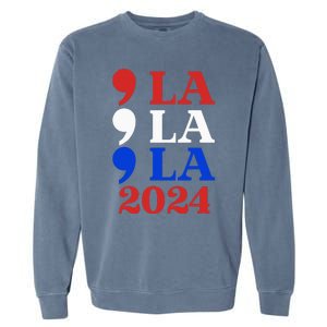 Comma La Kamala Vote For 2024 President Kamala Harris Garment-Dyed Sweatshirt