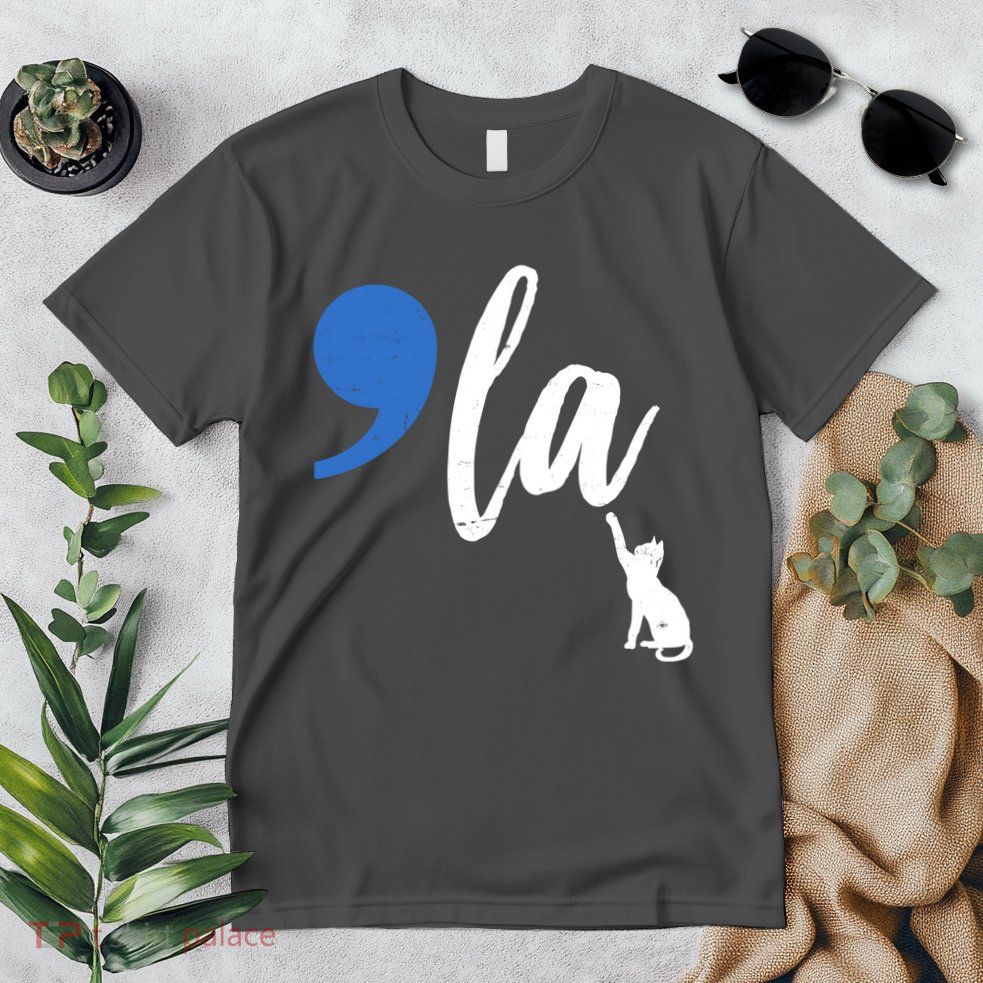 Comma La Kamala Harris Childless Cat Lady Premium T-Shirt