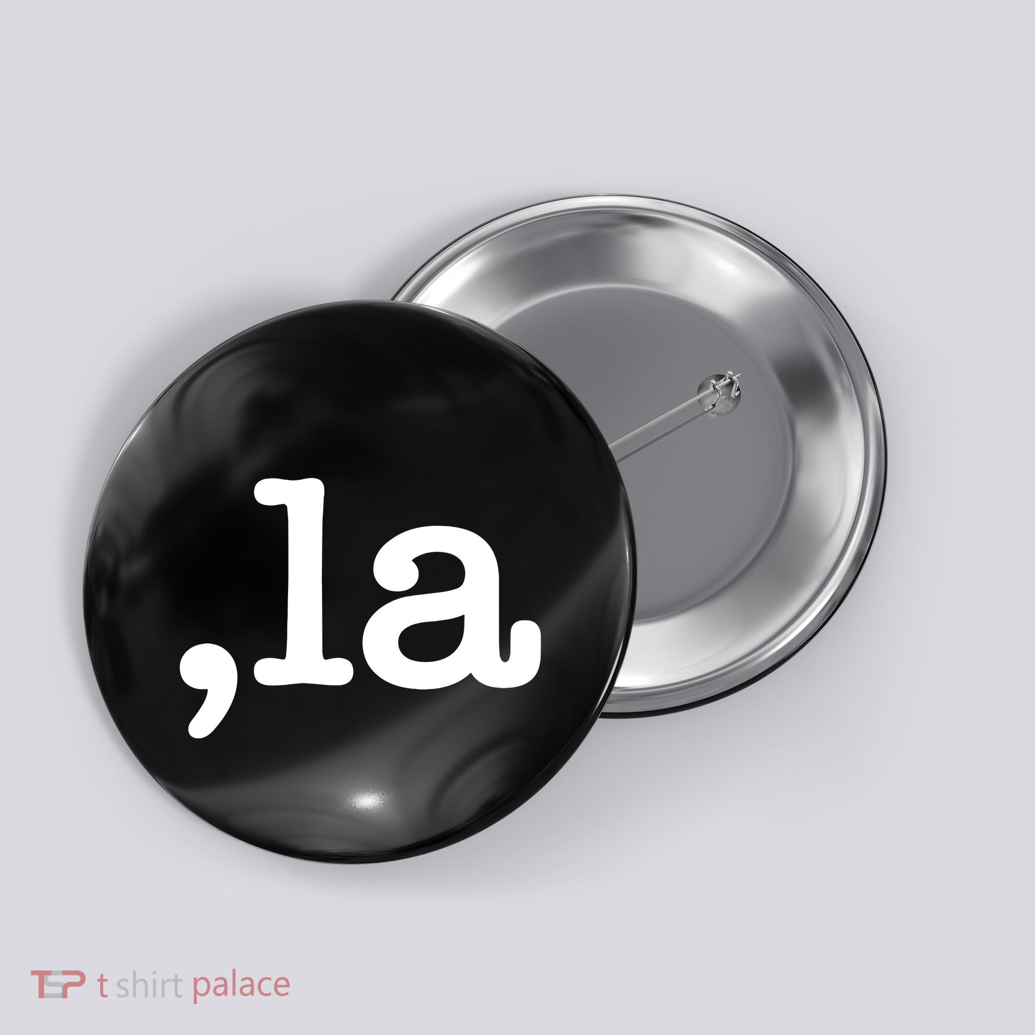 Comma La Kamala Button