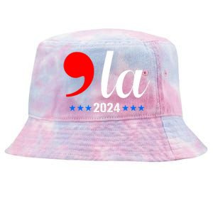 Comma + La Kamala Harris For President 2024 Election Tie-Dyed Bucket Hat