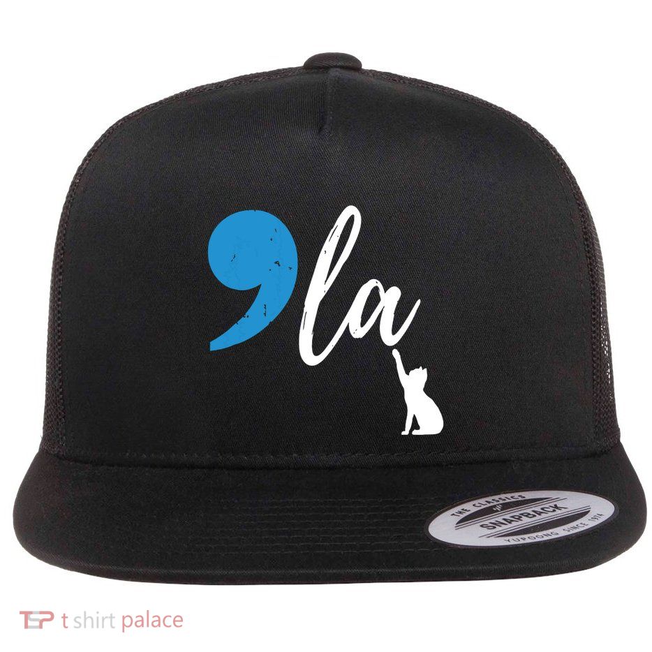 Comma La Kamala Harris Vote For Childless Cat Ladies Flat Bill Trucker Hat