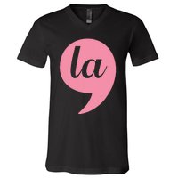 Comma + La Kamala Harris For President 2024 Election V-Neck T-Shirt