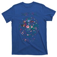 Cat Lovers Meaningful Gift Mother Of Cats With Floral Art Gift T-Shirt