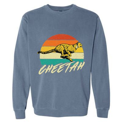 Cheetah Lover Retro Vintage Safari Zoo Animal Lover Garment-Dyed Sweatshirt