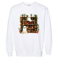 Cute Librarian Spooky Ghost Bookshelves Plant Book Lover Garment-Dyed Sweatshirt