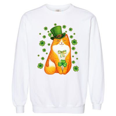 Cute Lucky St PatrickS Day Orange Tabby Cat Garment-Dyed Sweatshirt