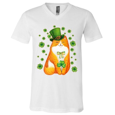 Cute Lucky St PatrickS Day Orange Tabby Cat V-Neck T-Shirt