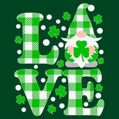 Cute Love St Patrick's Day Lucky Shamrock Gnome T-Shirt