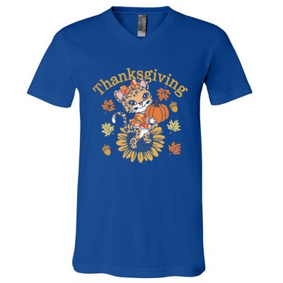 Cute Leopard Thanksgiving Pumpkin Autumn Fall Leopard Gift V-Neck T-Shirt