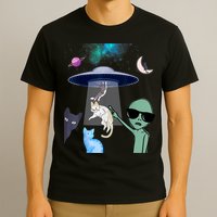 Cat Lovers UFO Space Abduction Of Cats By Aliens Design T-Shirt