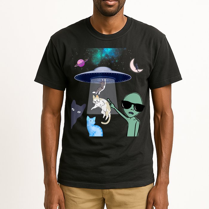 Cat Lovers UFO Space Abduction Of Cats By Aliens Design Tall T-Shirt