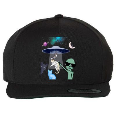 Cat Lovers UFO Space Abduction Of Cats By Aliens Design Wool Snapback Cap