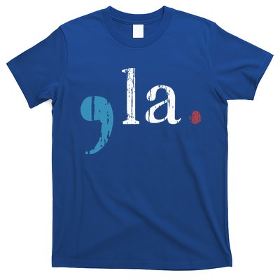 Comma La Vintage Gift For Women T-Shirt